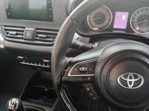 Toyota Starlet Cross 1.5 XS manual - Image 9