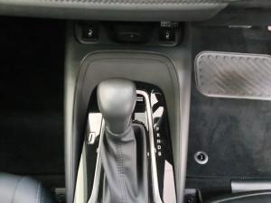 Toyota Corolla 1.8 HEV XR - Image 13