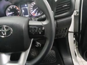 Toyota Hilux 2.4GD-6 double cab 4x4 Raider auto - Image 10