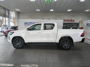 Toyota Hilux 2.4GD-6 double cab 4x4 Raider auto - Image 24