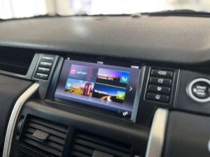 Land Rover Discovery Sport 2.0i4 D SE - Image 18
