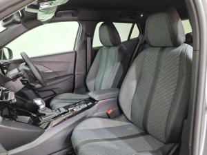 Peugeot 2008 1.2T Allure - Image 7
