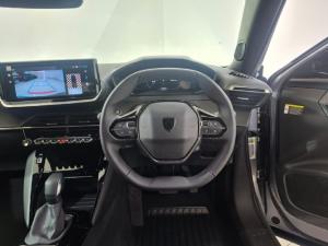Peugeot 2008 1.2T Allure - Image 9