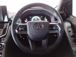 Toyota Land Cruiser 300 3.3D GX-R - Image 13
