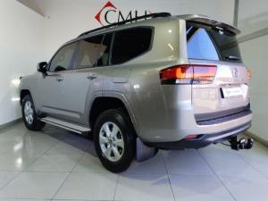 Toyota Land Cruiser 300 3.3D GX-R - Image 4