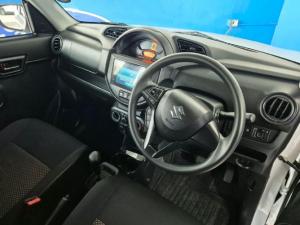 Suzuki S-Presso 1.0 GL+ auto - Image 7