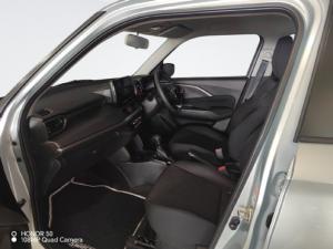 Suzuki Swift 1.2 GLX manual - Image 9
