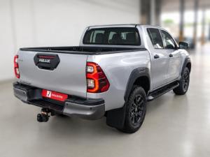 Toyota Hilux 2.8GD-6 double cab 4x4 Legend auto - Image 4