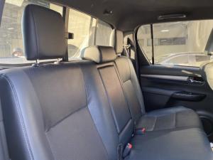 Toyota Hilux 2.8GD-6 48V double cab 4x4 Legend RS - Image 8