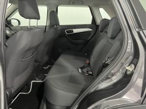 Suzuki Vitara Brezza 1.5 GL S-Edition auto - Image 10