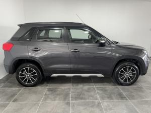 Suzuki Vitara Brezza 1.5 GL S-Edition auto - Image 4