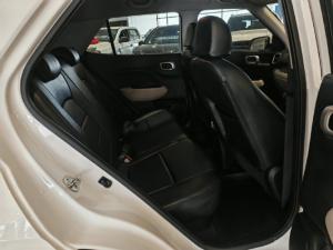 Hyundai Venue 1.0T Motion auto - Image 5
