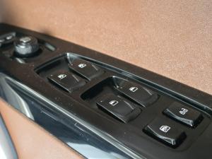 Mahindra Scorpio-N 2.2D Z8 - Image 13