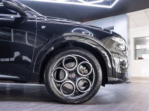 Alfa Romeo Tonale 1.5T Hybrid Ti - Image 8