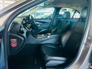 Mercedes-Benz C-Class C200 - Image 5