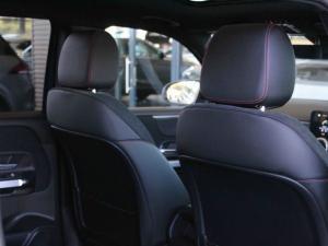 Mercedes-Benz GLB GLB250 Progressive - Image 13
