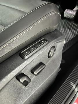 Image Volkswagen T-Roc 2.0TSI 4Motion Design