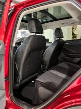 Volkswagen T-Roc 2.0TSI 4Motion Design - Image 15
