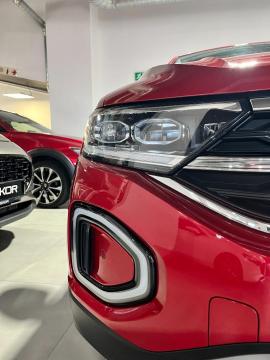 Image Volkswagen T-Roc 2.0TSI 4Motion Design
