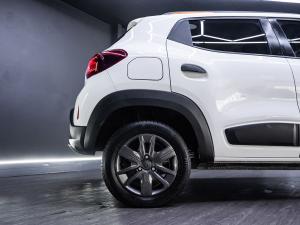 Renault Kwid 1.0 Climber auto - Image 7