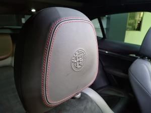 Alfa Romeo Stelvio Estrema 2.0T AWD - Image 11