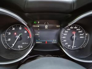 Alfa Romeo Stelvio Estrema 2.0T AWD - Image 13