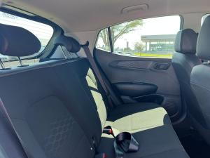 Hyundai Grand i10 1.0 Premium hatch - Image 18