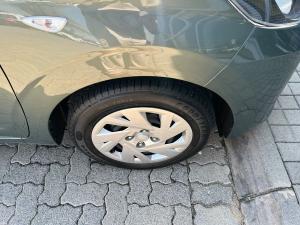 Hyundai Grand i10 1.0 Premium hatch - Image 7