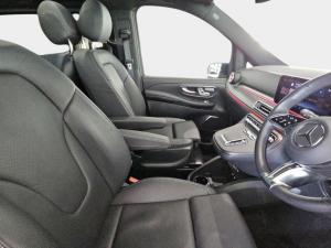 Mercedes-Benz V250d Avantgarde AMG automatic - Image 12