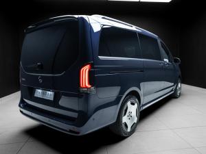 Mercedes-Benz V-Class V300d Exclusive - Image 13