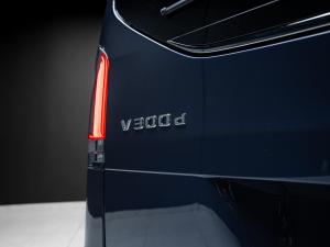 Mercedes-Benz V-Class V300d Exclusive - Image 16