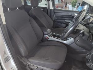 Ford Kuga 1.5T Ambiente auto - Image 10