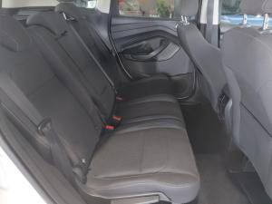 Ford Kuga 1.5T Ambiente auto - Image 20