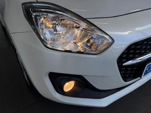 Suzuki Swift 1.2 GL manual - Image 9