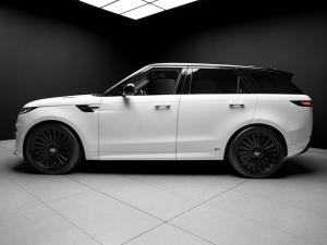 Land Rover Range Rover Sport D350 Dynamic SE - Image 2