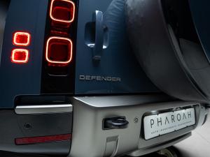 Land Rover Defender 110 D250 X-Dynamic SE - Image 13