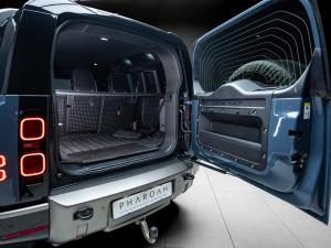 Land Rover Defender 110 D250 X-Dynamic SE - Image 14