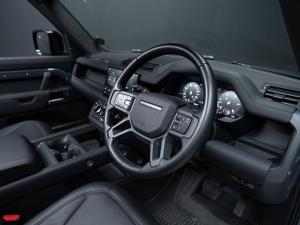 Land Rover Defender 110 D250 X-Dynamic SE - Image 17