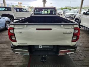 Toyota Hilux 2.8GD-6 single cab Raider auto - Image 5