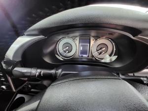 Toyota Hilux 2.8GD-6 single cab Raider auto - Image 9