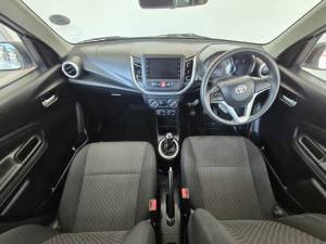 Toyota Vitz 1.0 XR manual - Image 6