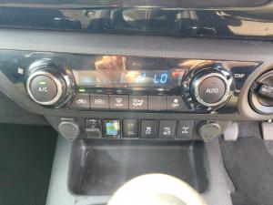 Toyota Hilux 2.8GD-6 double cab 4x4 Legend 50 - Image 17