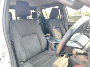 Toyota Hilux 2.8GD-6 double cab 4x4 Legend 50 - Image 18