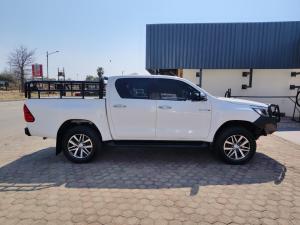 Toyota Hilux 2.8GD-6 double cab 4x4 Legend 50 - Image 3