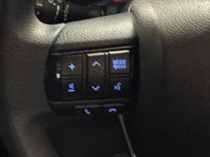 Toyota Fortuner 2.4GD-6 manual - Image 9