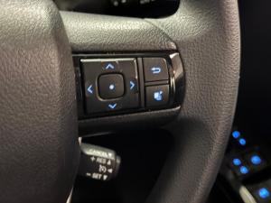 Toyota Fortuner 2.4GD-6 manual - Image 10
