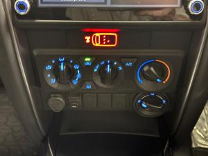 Toyota Fortuner 2.4GD-6 manual - Image 14
