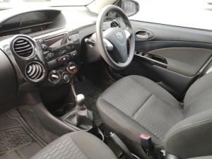 Toyota Etios Cross 1.5 Xs - Image 7