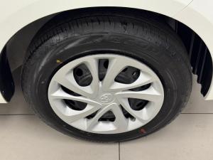 Toyota Vitz 1.0 - Image 18