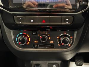 Renault Kwid 1.0 Techno manual - Image 13